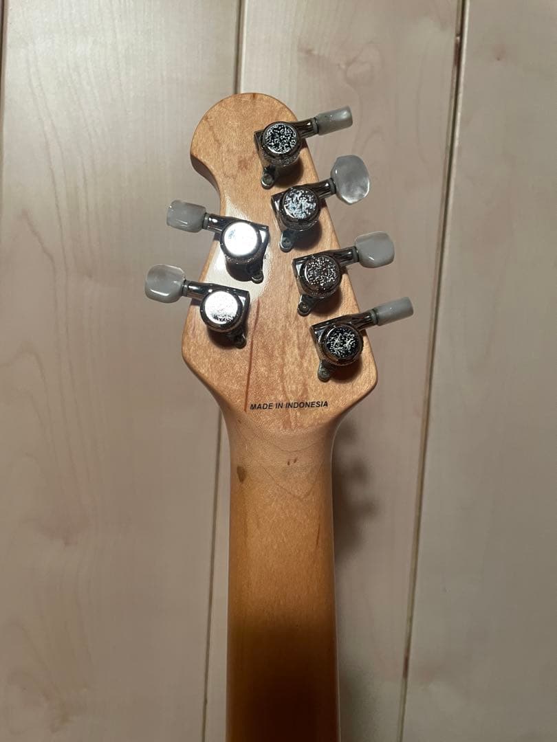 ギター Sterling by Music Man JP100 Petrucci