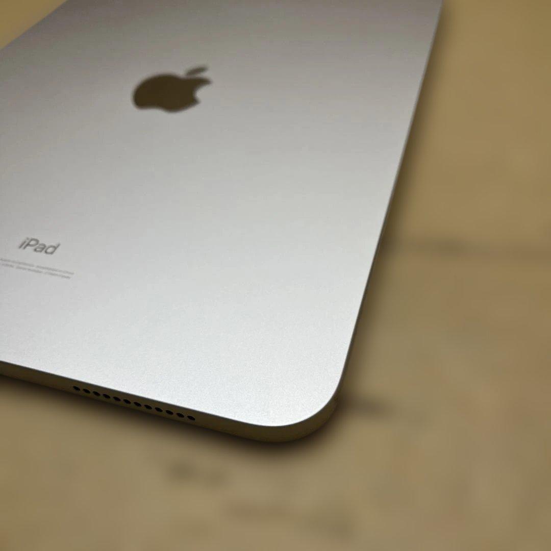 iPad 2022 10.9インチ(第10世代)Wi-Fi 64GB シルバー