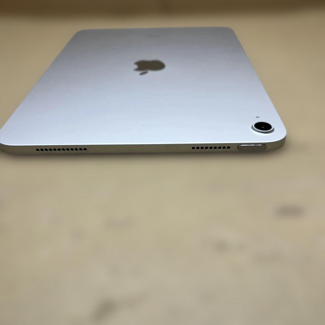 iPad 2022 10.9インチ(第10世代)Wi-Fi 64GB シルバー