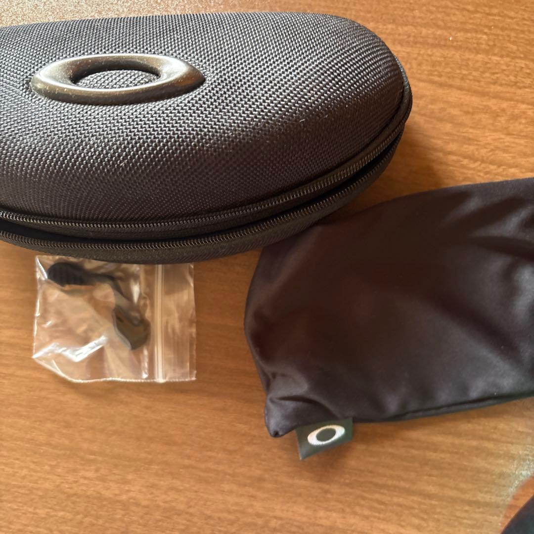 Oakley スポーツ用サングラス ホワイト/グリーン