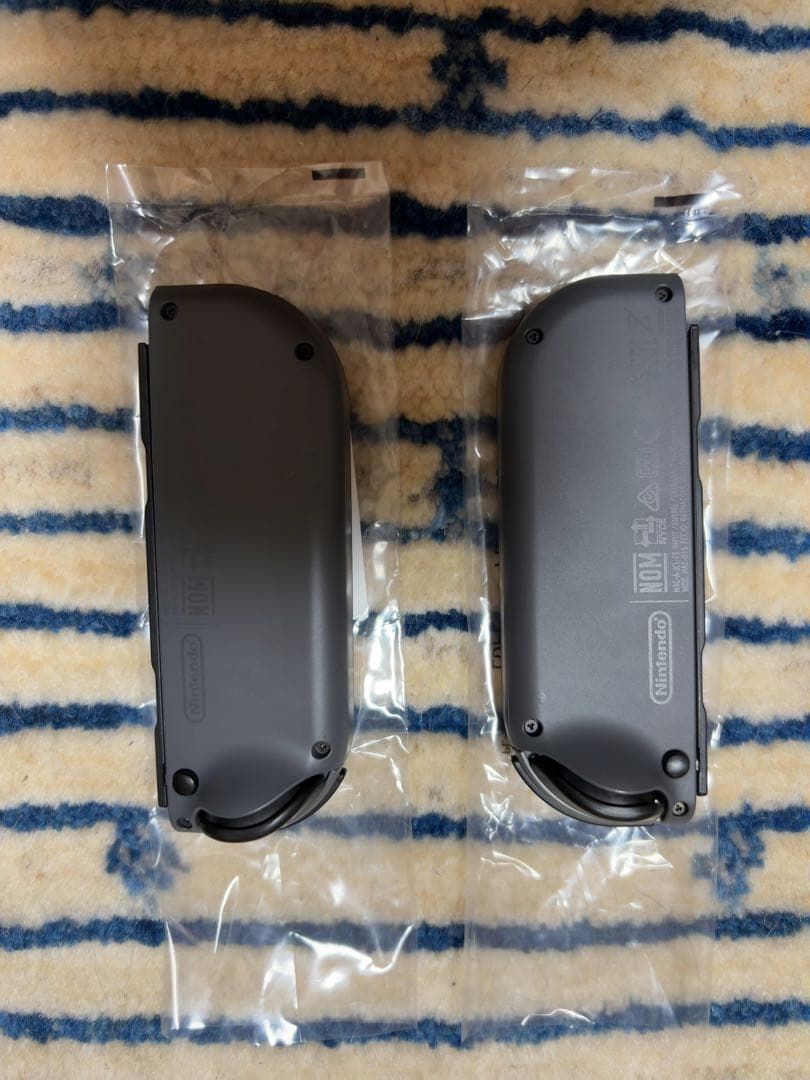 Nintendo Switch 本体 Joy-Con付き＋64GBmicroSD