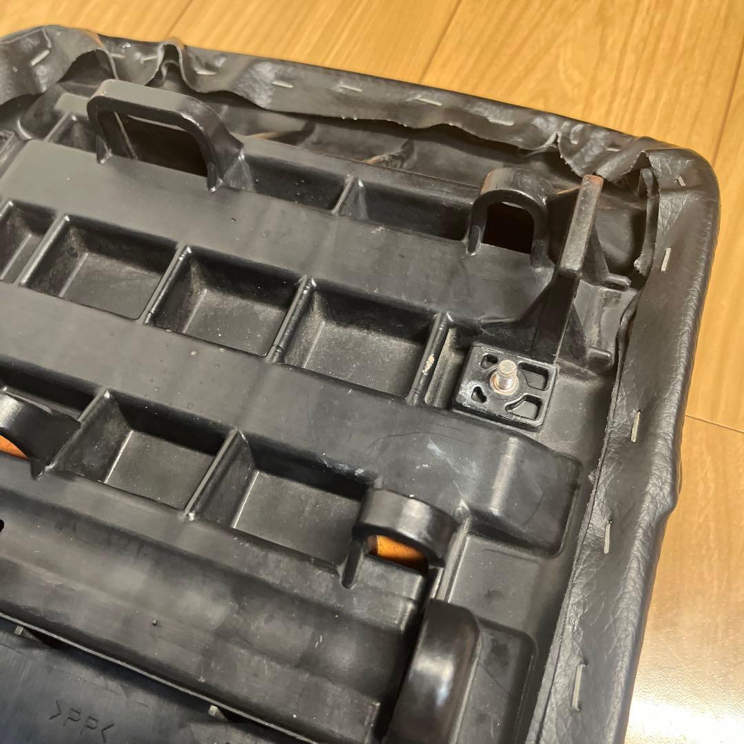 ズーマー　エナメルシート　AF58 ホンダ　シート　ZOOMER