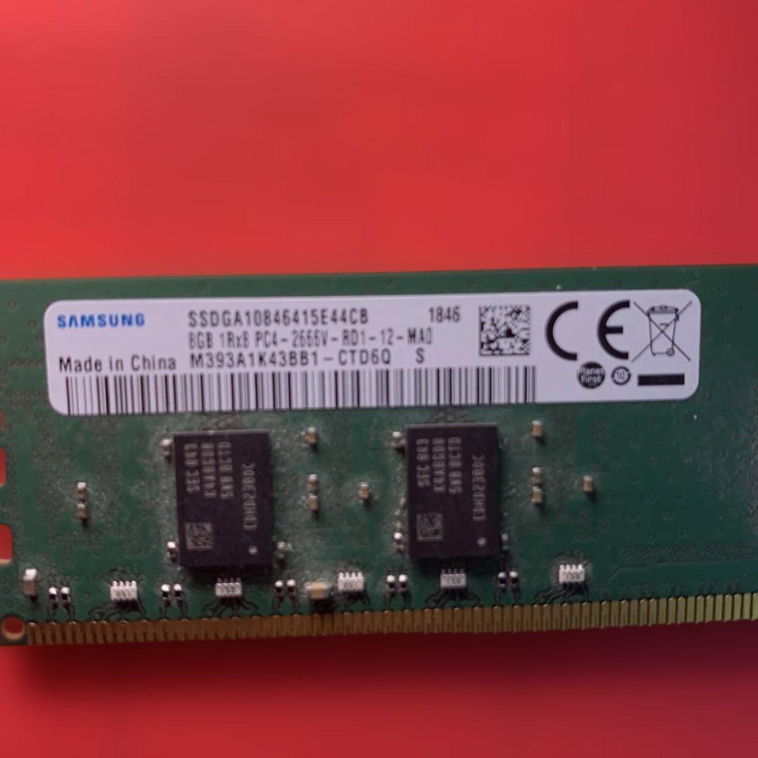 Samsung 8GB×2 DDR4-2666メモリ