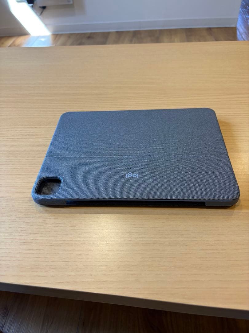 えほんと知育のおみせ＊iPad Pro11用combo touch