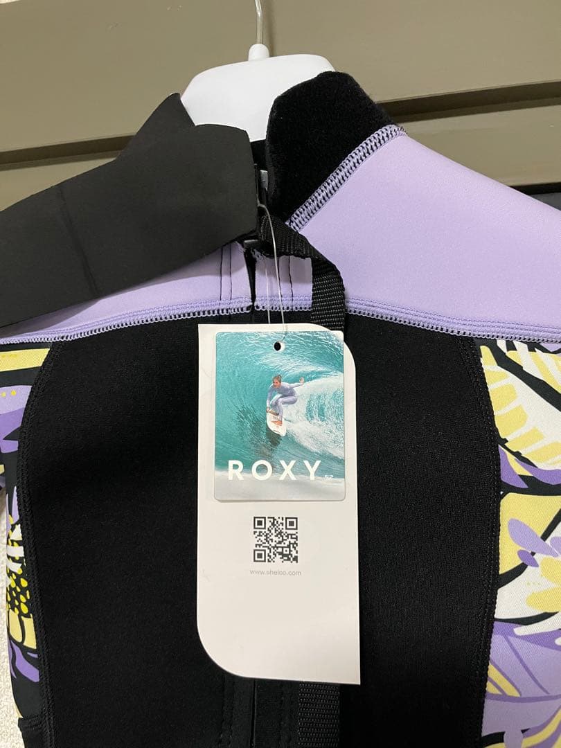 ロキシー　120cm 新品未使用　キッズ ウエットスーツ 2024モデル