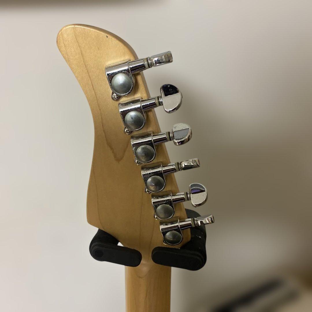 Fernandes エレキギター　SNAPPERタイプ