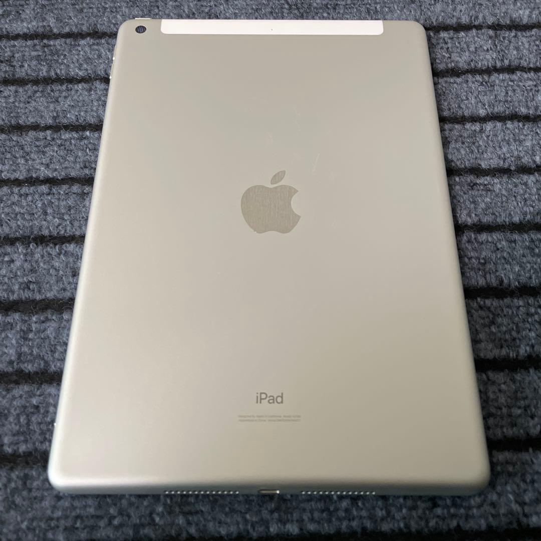 2 iPad 7世代 128GB SIMフリー シルバー