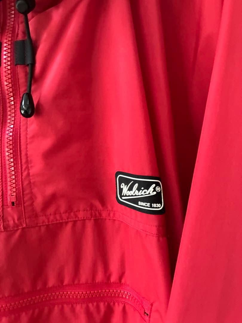 WOOLRICH（ウールリッチ）ウィンドブレーカー