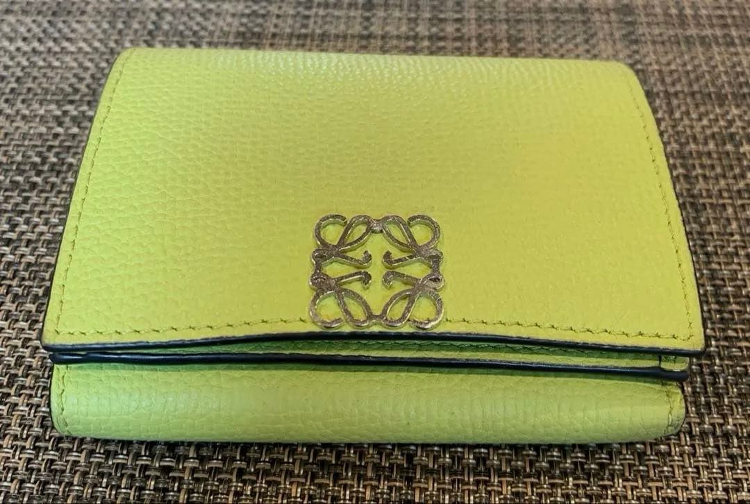 ✨*✨様 LOEWE ロエベ三つ折り財布　アナグラムウォレット