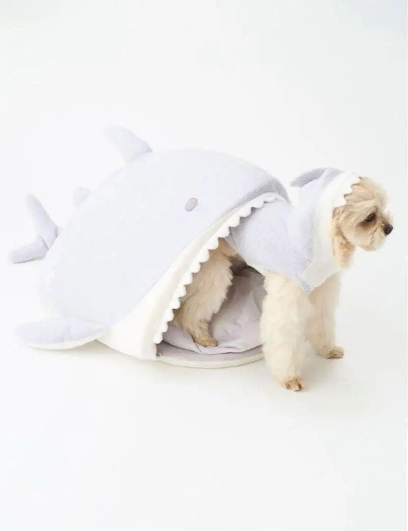 【美品】ジェラートピケ　ペットベッド　サメ　犬 猫 ハウス