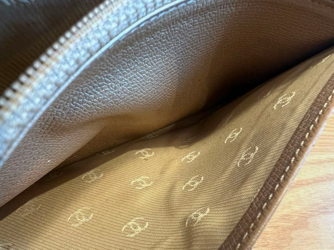 ☆ちゅん☆CHANEL 二つ折り財布 長財布 レディース ベージュ レザー