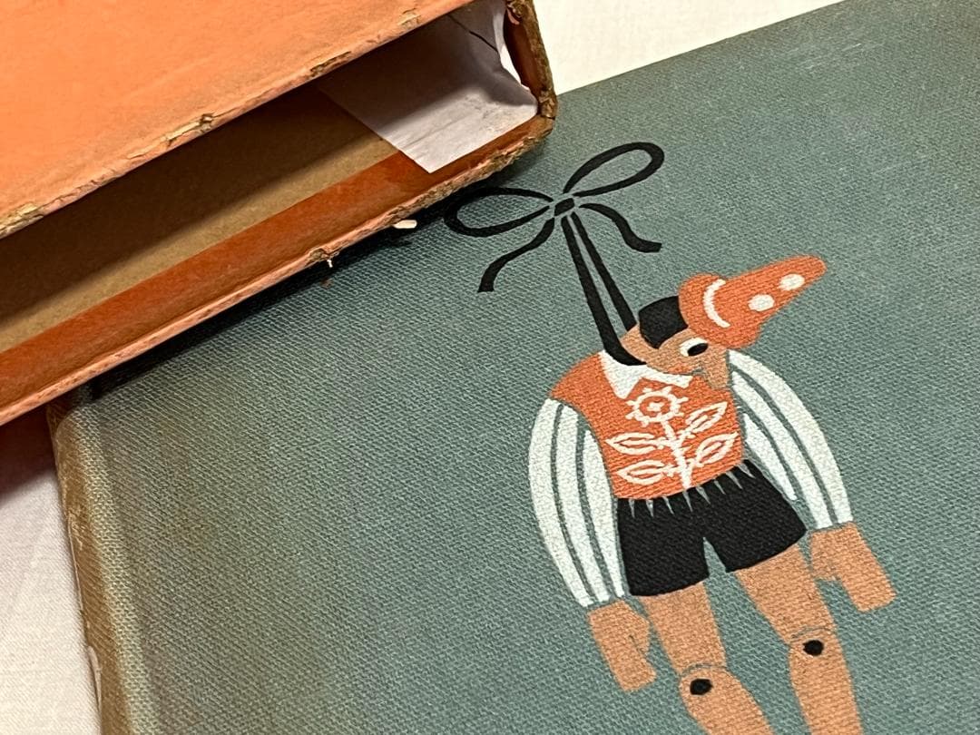 【希少】PINOCCHIO（活版印刷でイラストレーターのサイン入り）