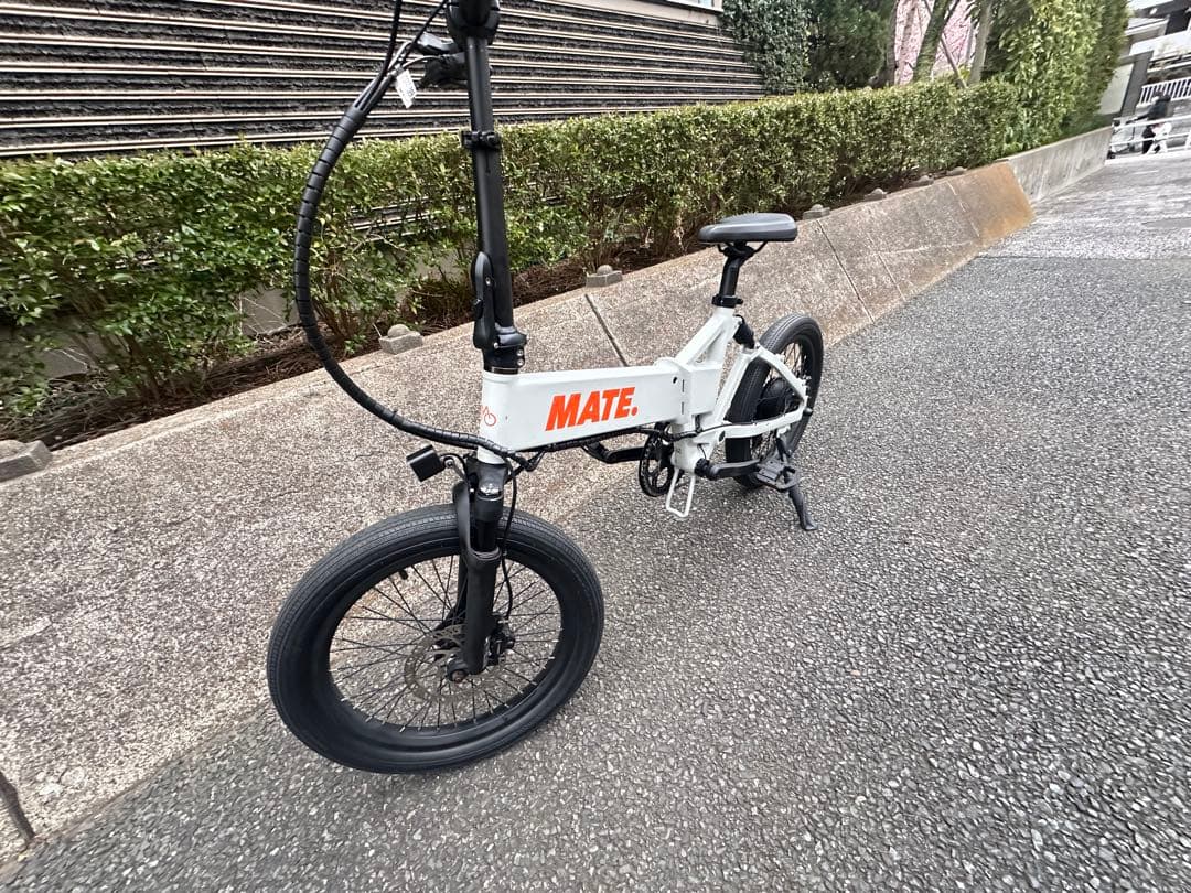 MATE FUSION 2.0電動アシスト自転車 ホワイト