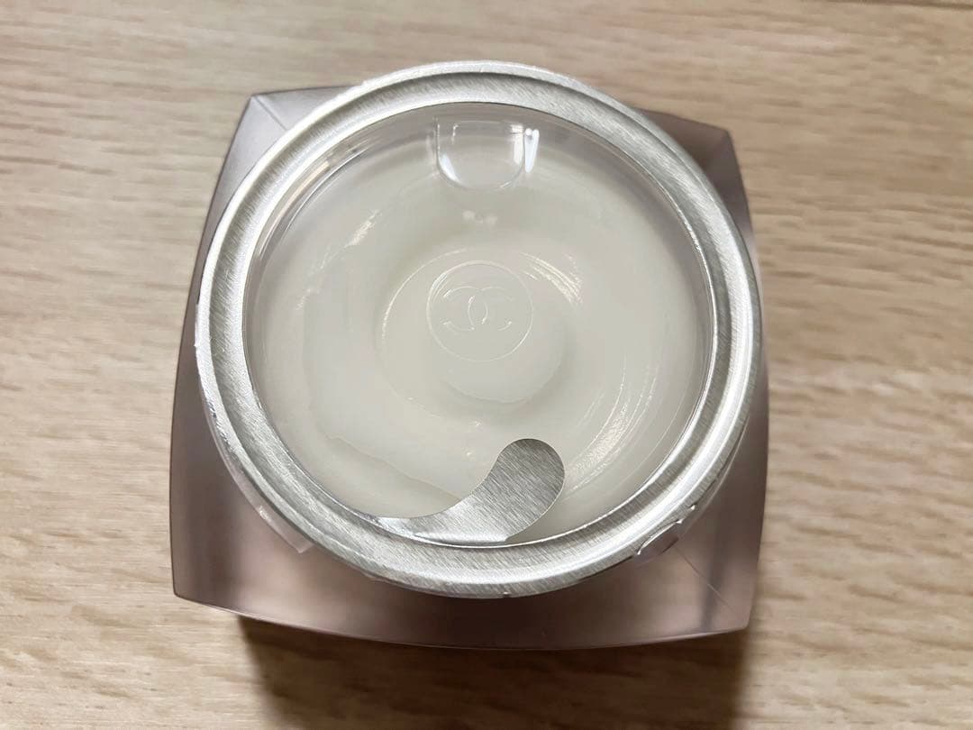 CHANEL イドゥラ ビューティ カメリア リペア マスク