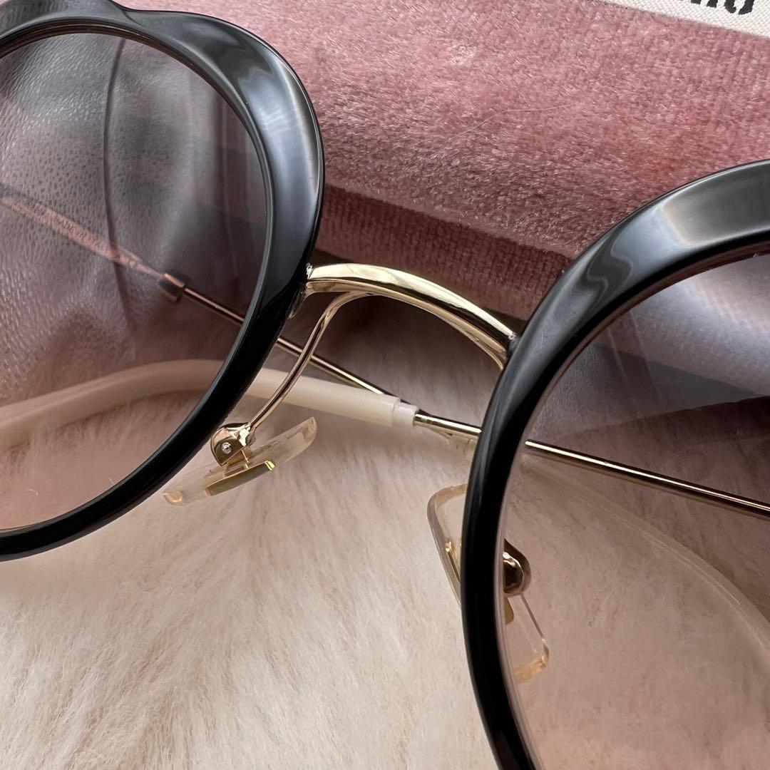 極美品✨付属有❗️miumiu サングラス SMU54R ハート型