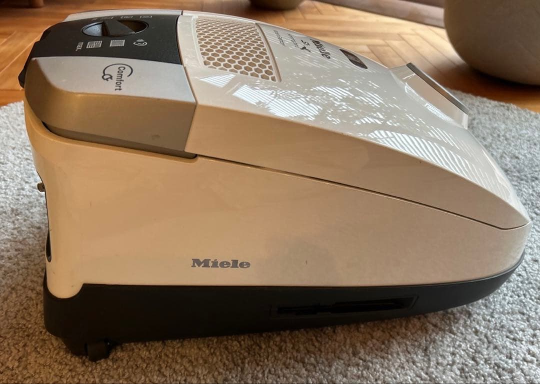 Miele S6 Hummingbird 掃除機 本体