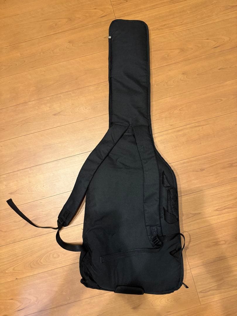 たらこ犬　Fender PrecisionBass フェンダー