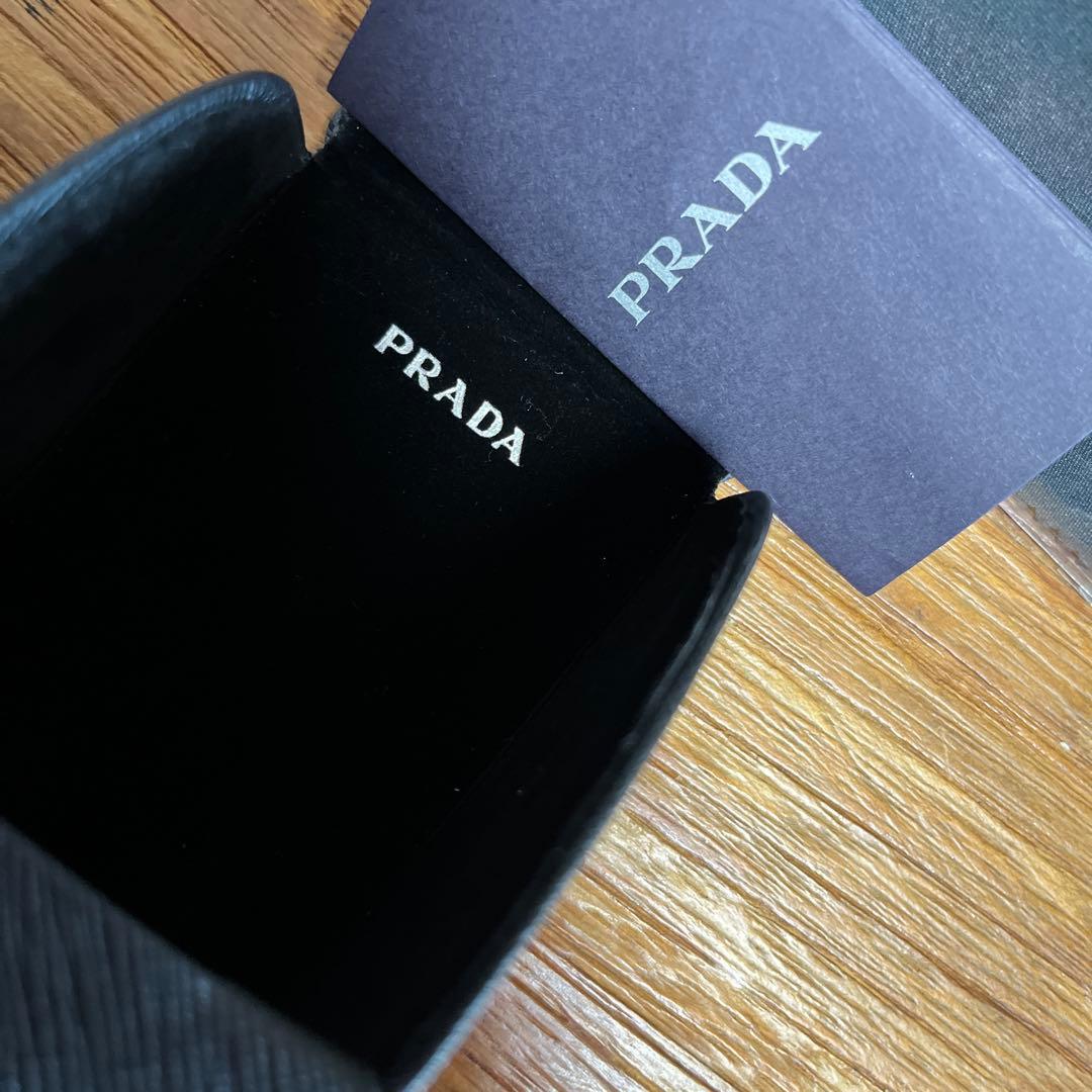 PRADA ロゴサングラス　スクエア