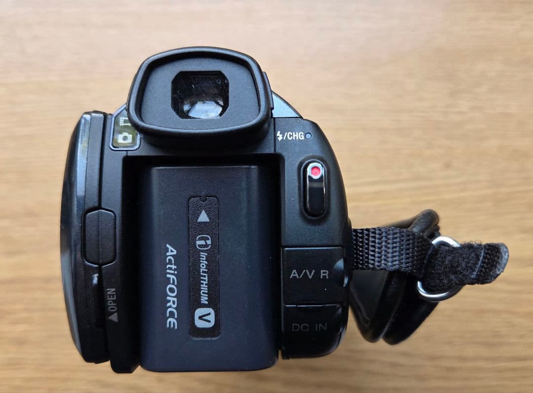 【超完品・動作品】SONY ビデオカメラ HDR-CX550V 純正フィルム付