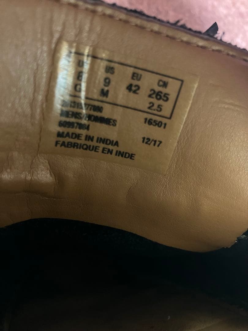 Clarks ブラックレザー シューズ