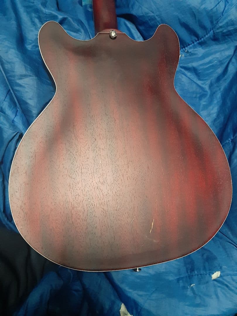 ＧＲＯＴＥp９０セミホロウギターワインレッド