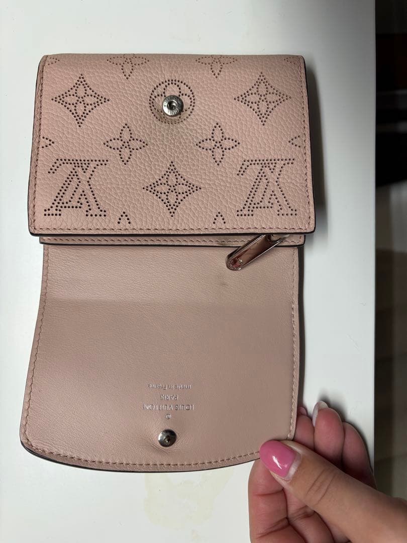 Louis Vuitton ピンク 三つ折り財布