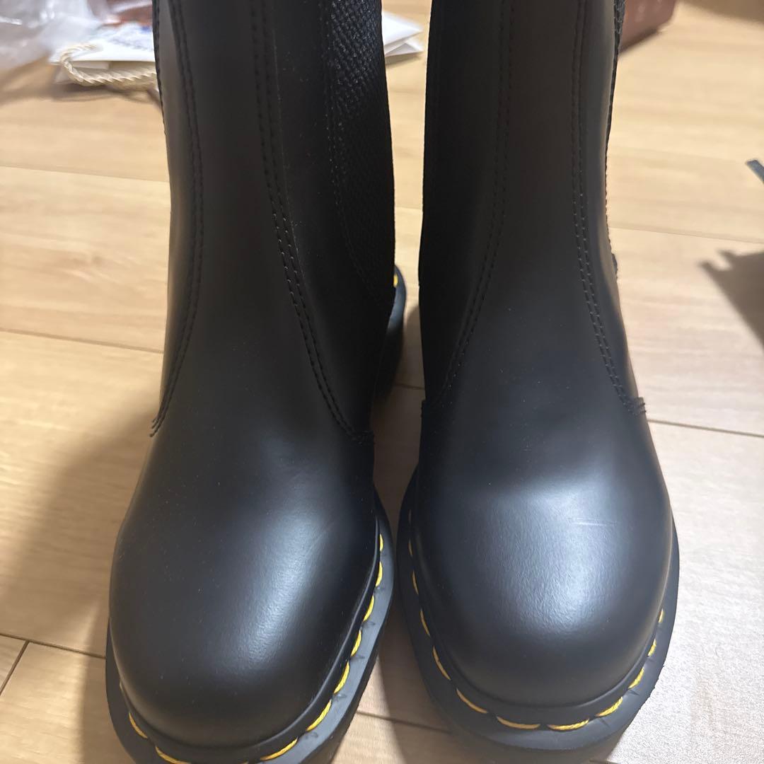 未使用品　Dr.Martens ドクターマーチン チェルシー2976HI