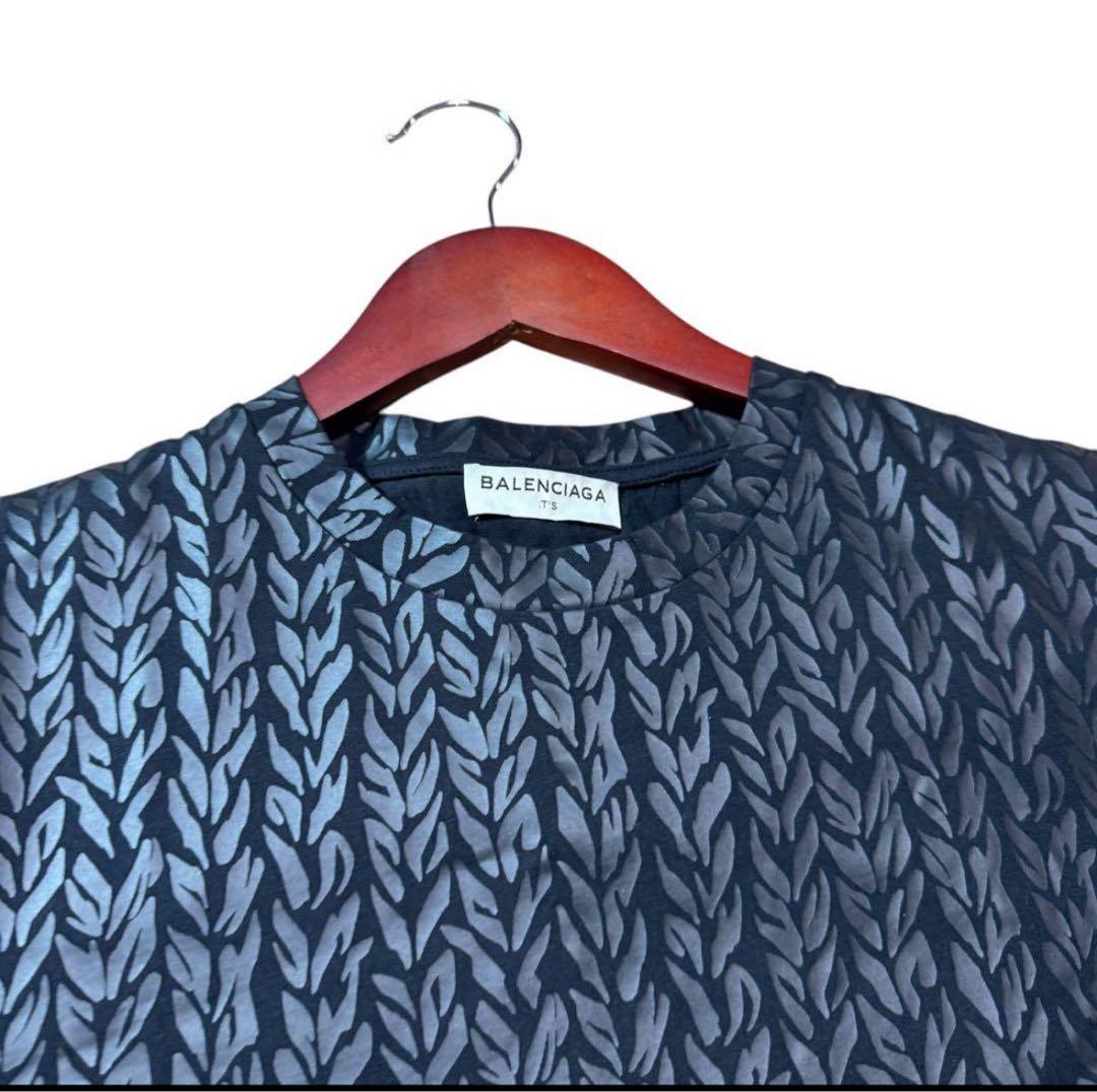 BALENCIAGA ダークブルー 葉模様 Tシャツ