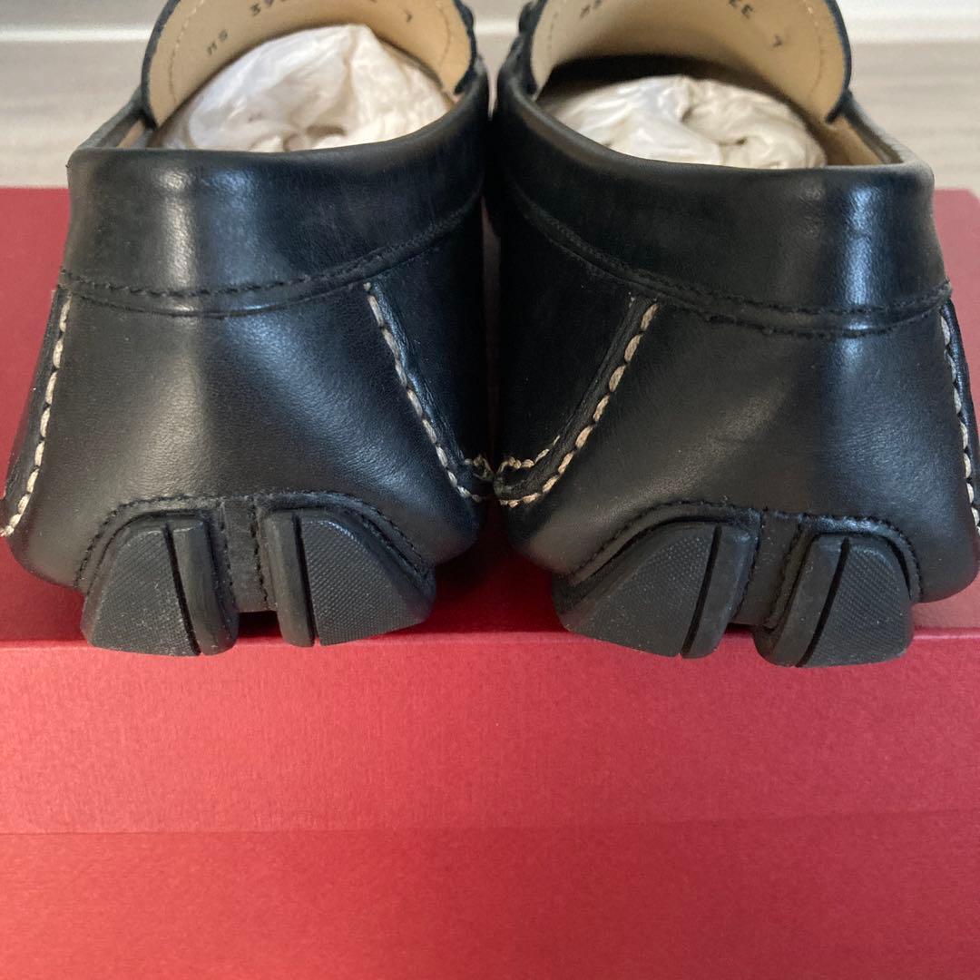 【美品】サルバトーレフェラガモ　ドライビングシューズ