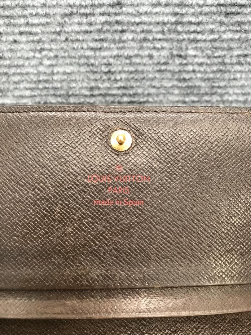 LOUIS VUITTON　二つ折り財布　ダミエ　4