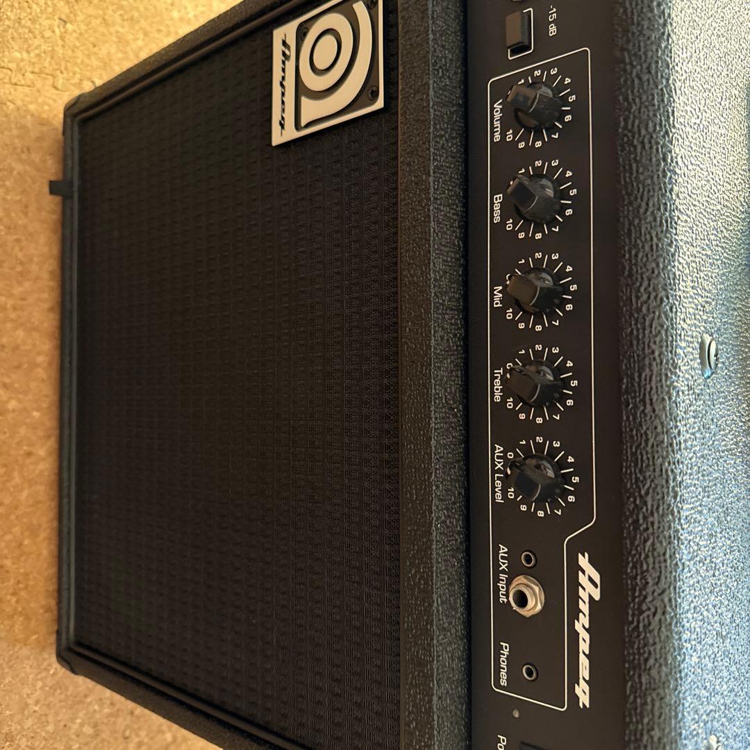torinokaraage 様Ampeg BA-108 V2 ベース用アンプ