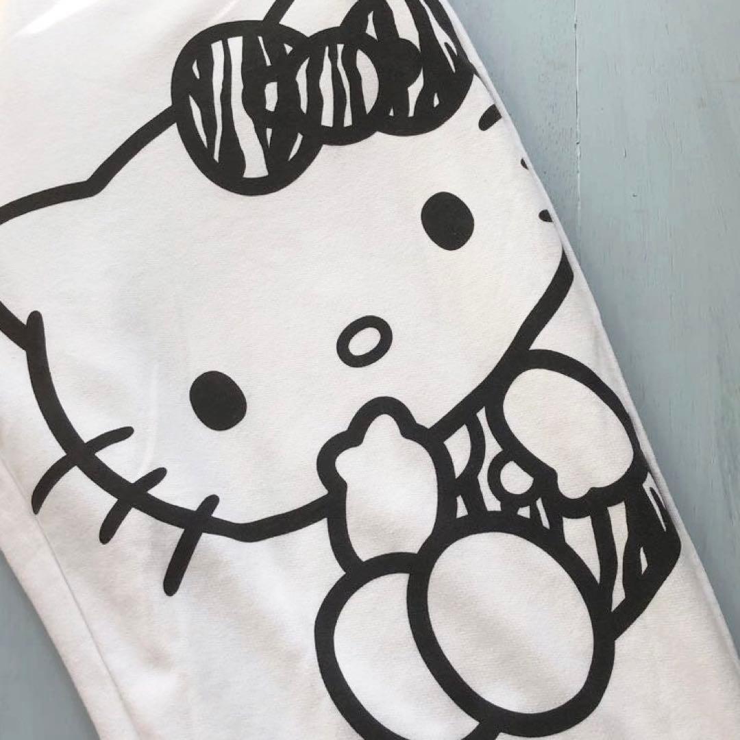 [新品]今季物キティ×エゴイスト　セットアップ上下セット白M◆ドンキ限定ゼブラ柄