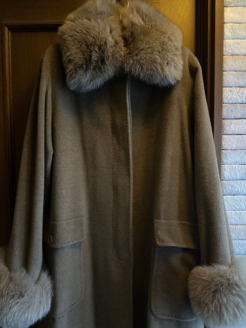 Max Maraカシミアウール取外し可能ファー付きサイズ42