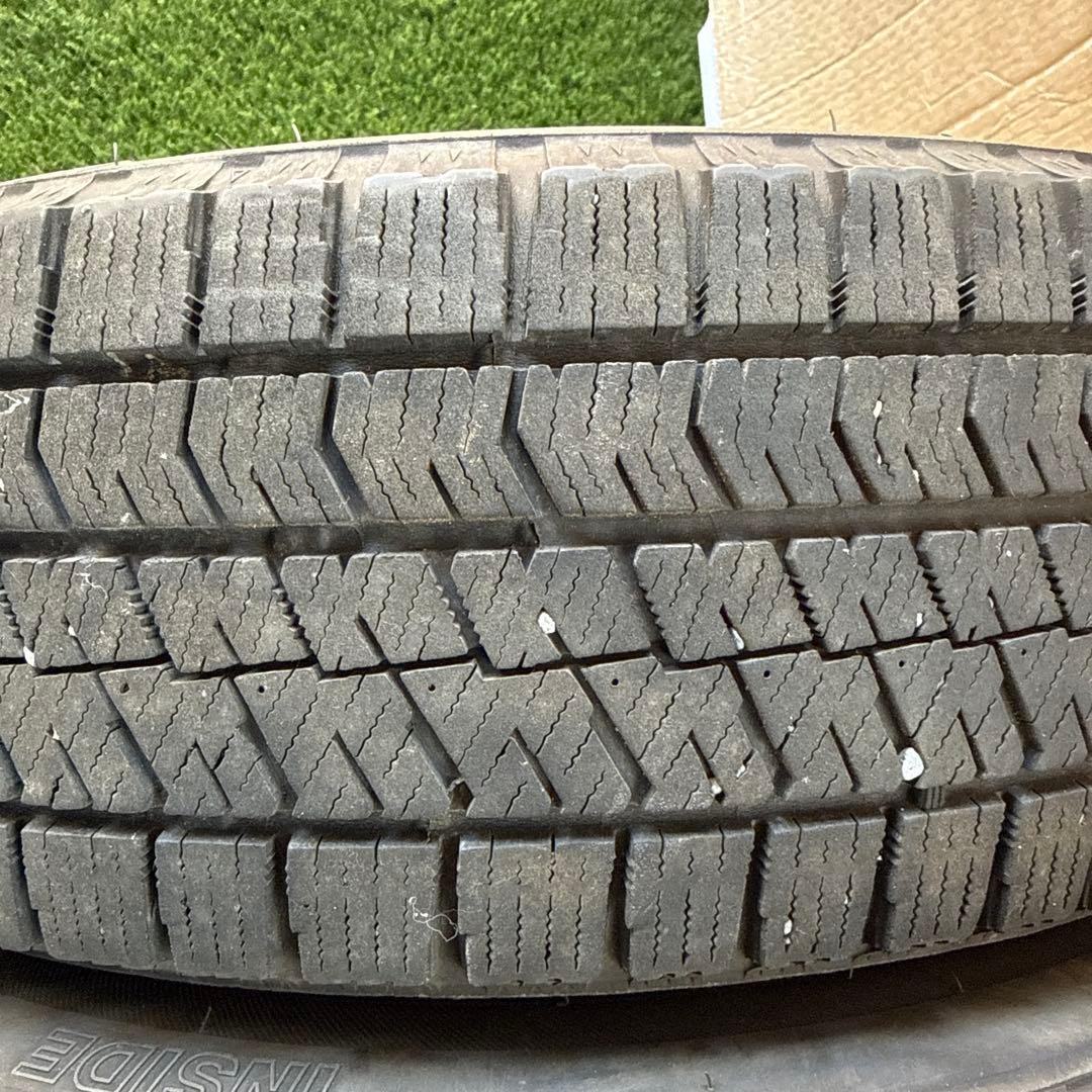 スタッドレスタイヤ　AW付き4本　ブリヂストン VRX2Z 175/65R15