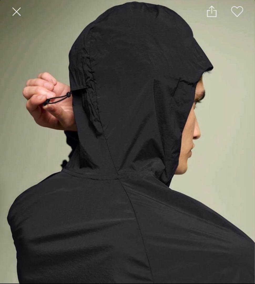 On Core Jacket(新品未使用、タグ付き美品)