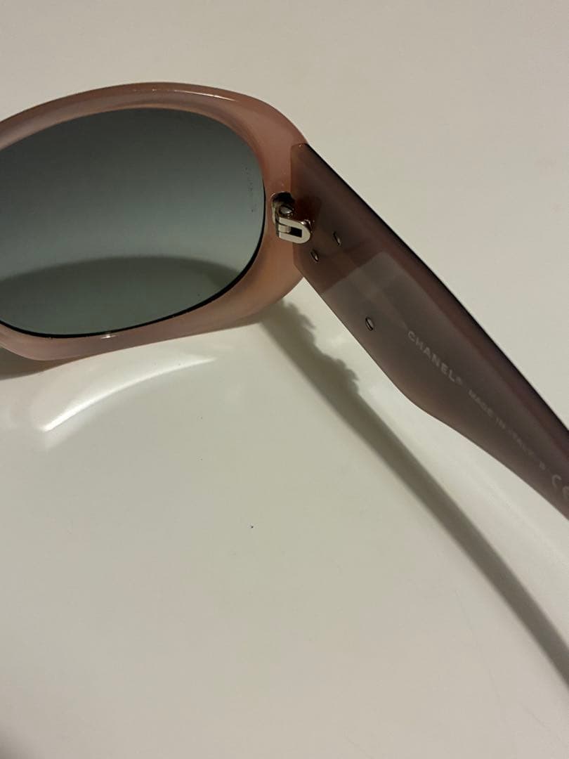 CHANELシャネル　サングラス カメリア