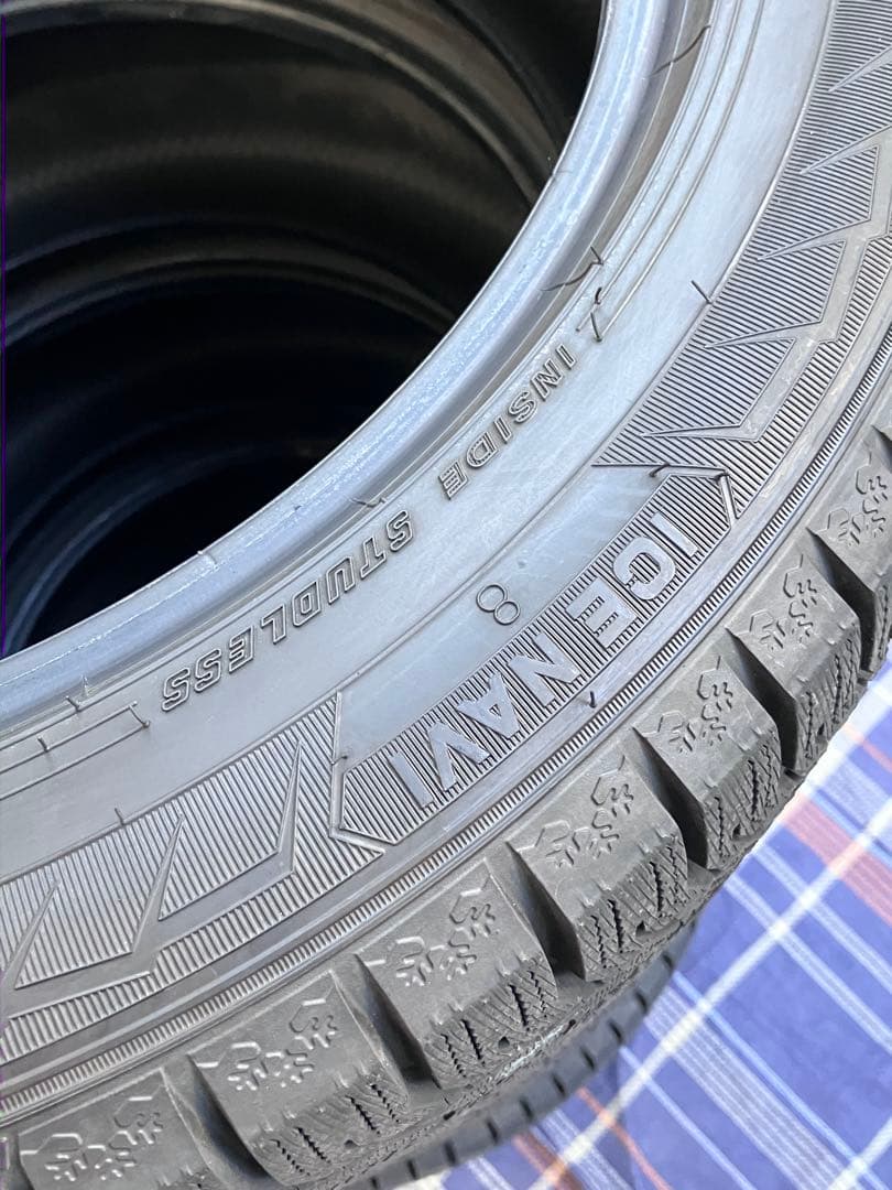 (超バリ山) 埼玉 235/50R18 GOODYEAR スタッドレス4本