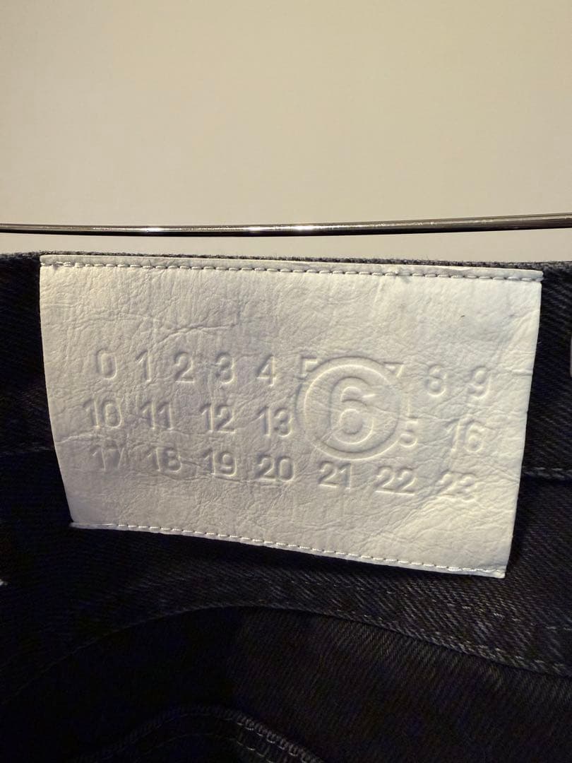 MM6 Maison Margiela ブラックワイドレッグ デニム