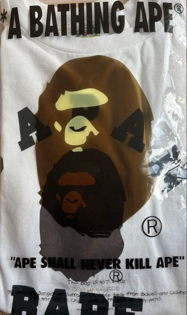 【確実正規品】A BATHING APE BAPEロゴTシャツ 白　Mサイズ