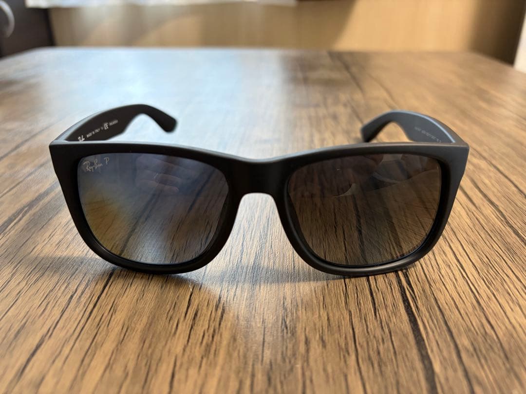 Ray-Ban Justin サングラス