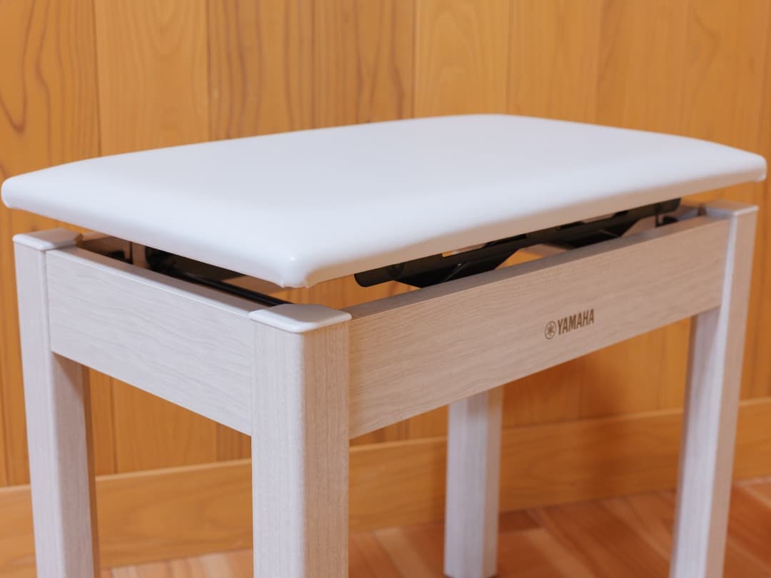 YAMAHA ピアノ椅子 BC-205WB