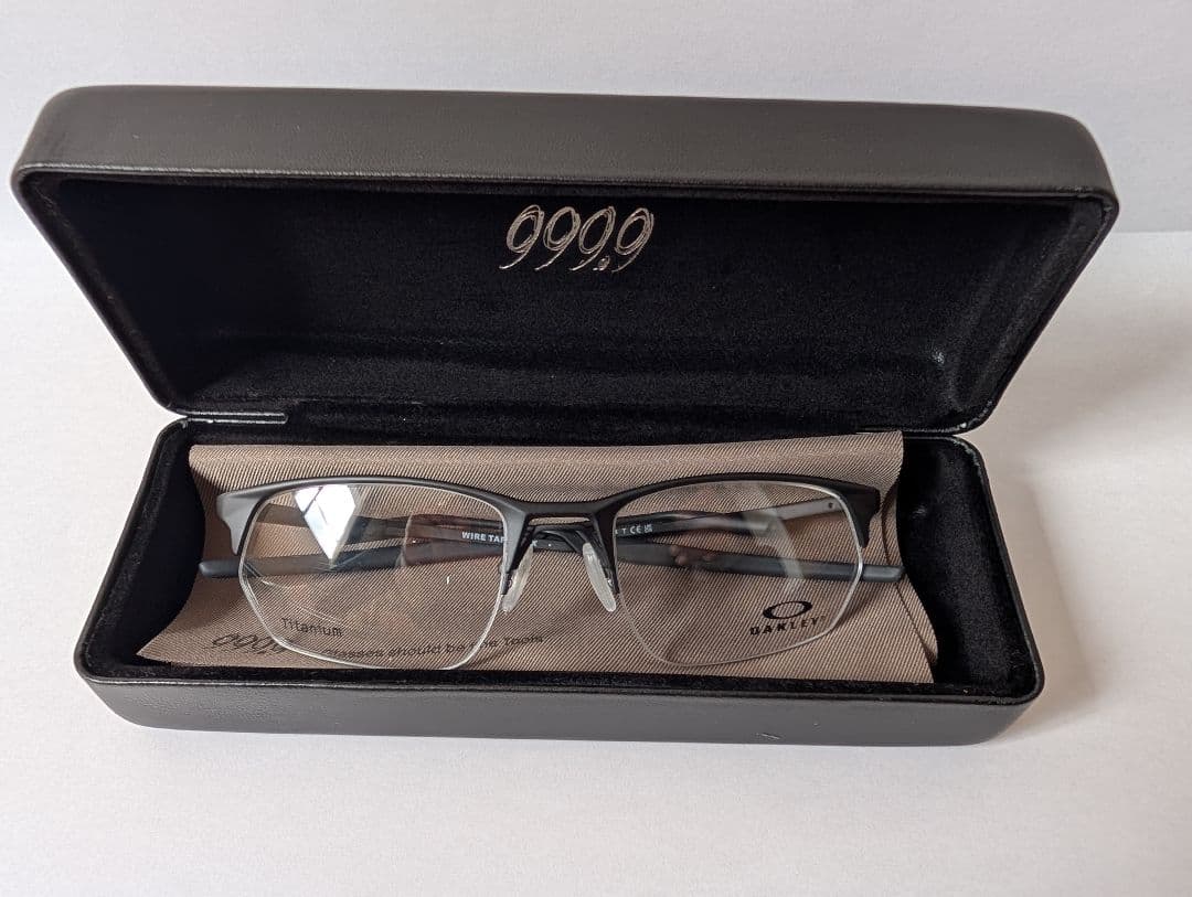 patagonia　新品 Oakley WIRE TAP 2.0