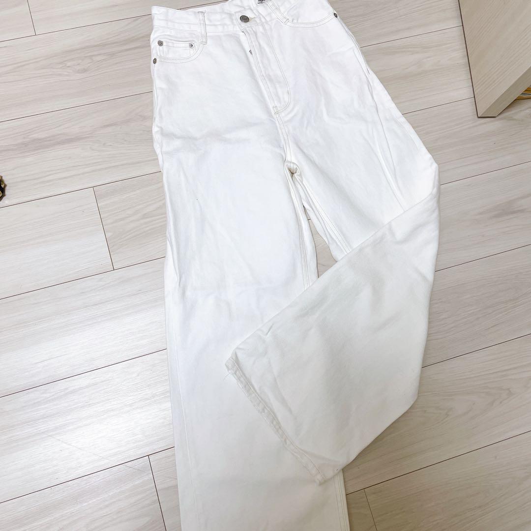 Arpege story　ワイドデニムパンツ　オフ白