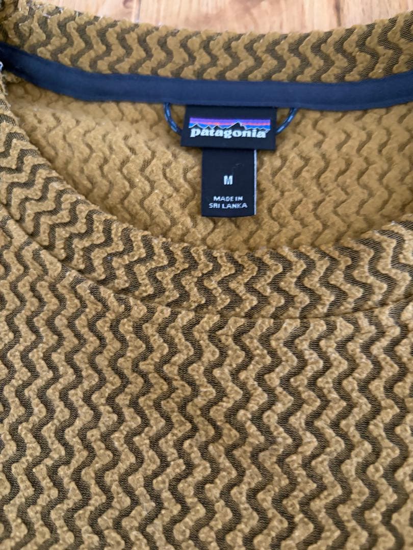 patagonia R1 エアクルー
