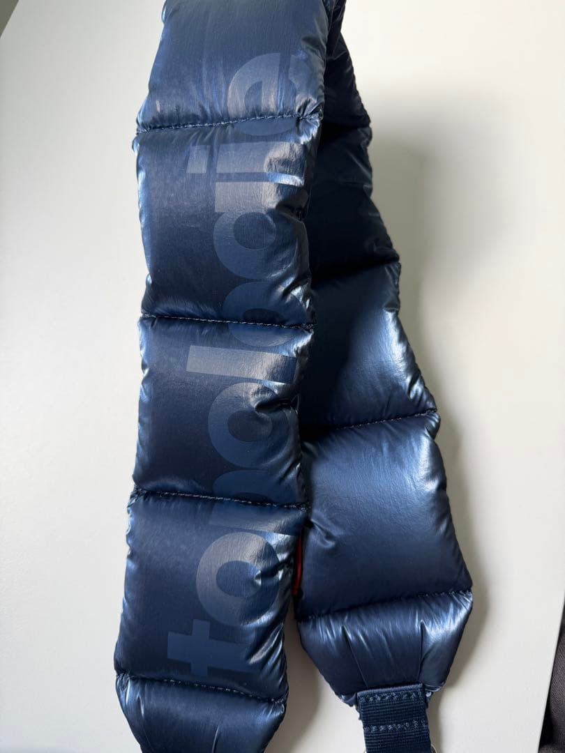 スマホアクセサリー Topologie PufferStrap MarineBluellic