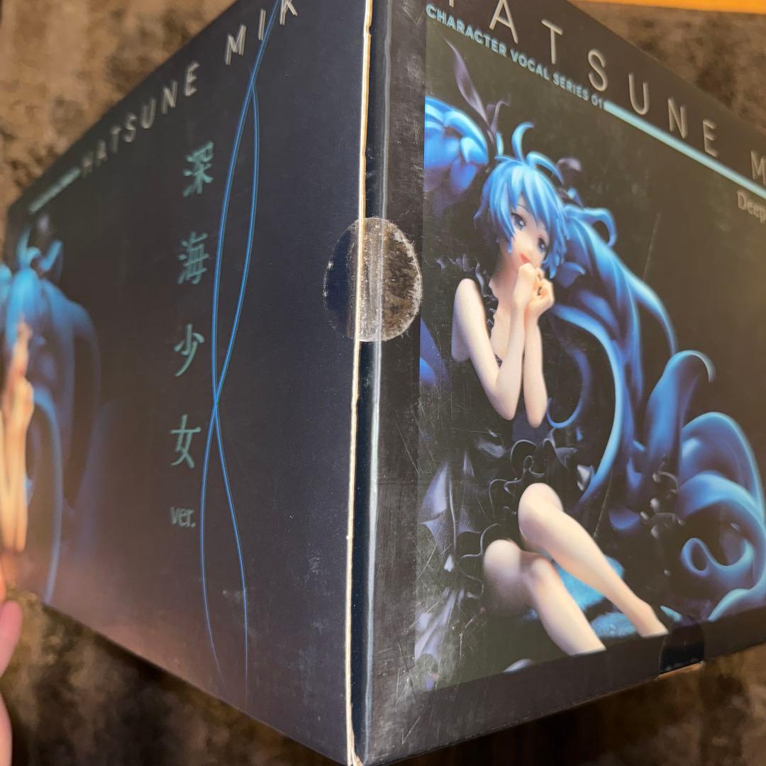 グッドスマイルカンパニー 初音ミク 深海少女Ver. 1/8
