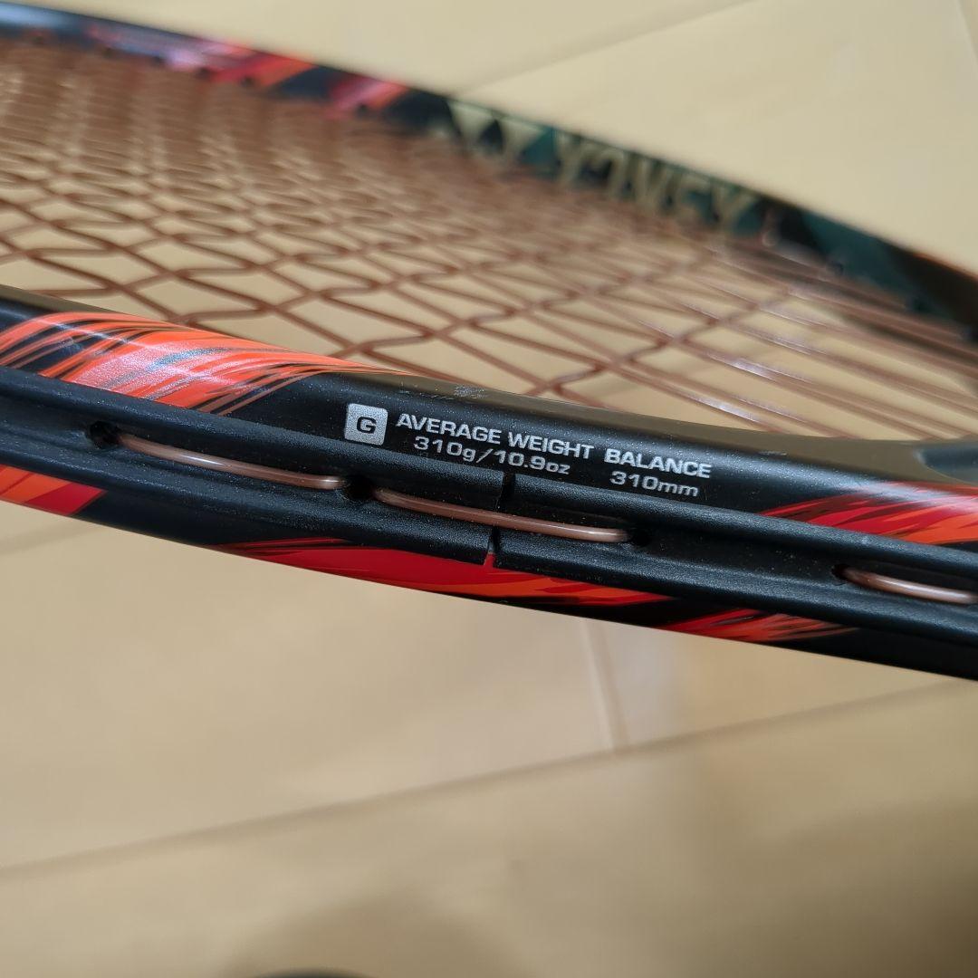 YONEX VCORE 98 テニスラケット グリップ3
