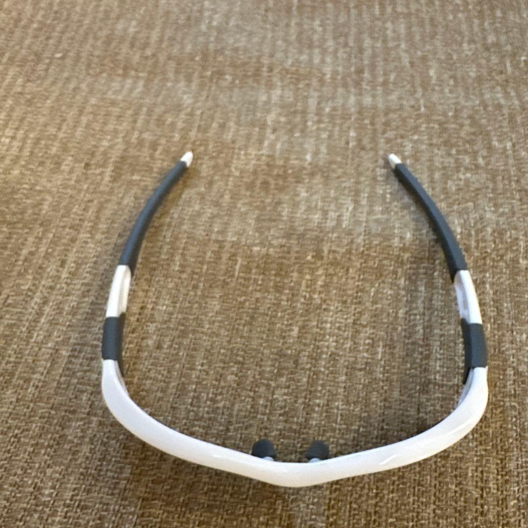 Oakley スポーツサングラス ホワイト/グレー
