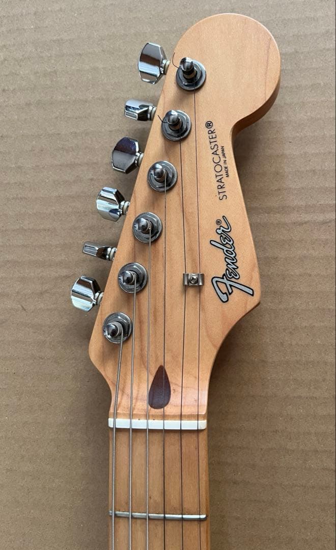 t*6様 Fender Japan Stratocaster フジゲン製　Oシリ