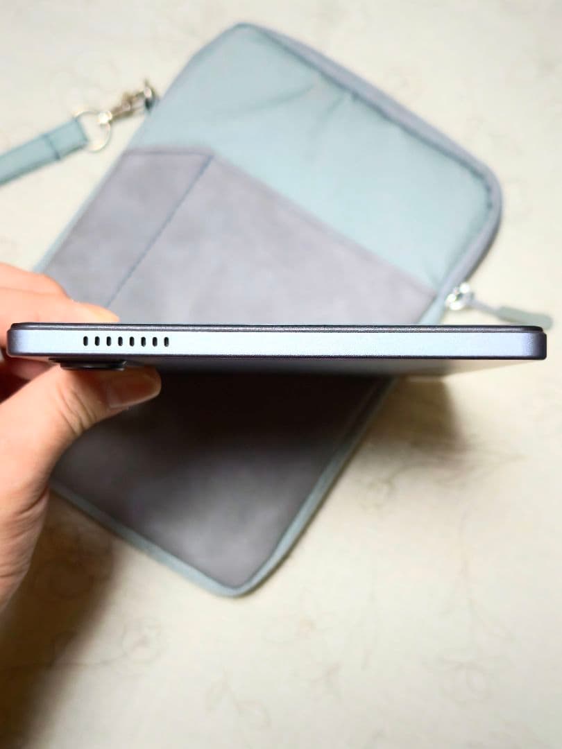 ​【極美品】Headwolf Titan 1 ストラップ付ケース付属
